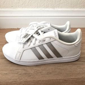 Adidas Courtpoint tennis shoe, Ladies size 6
